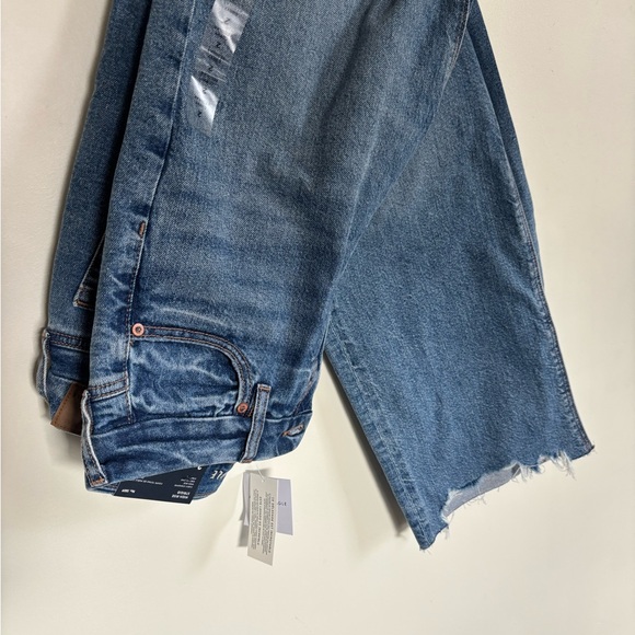 American Eagle Jeans - Picture 2 of 3